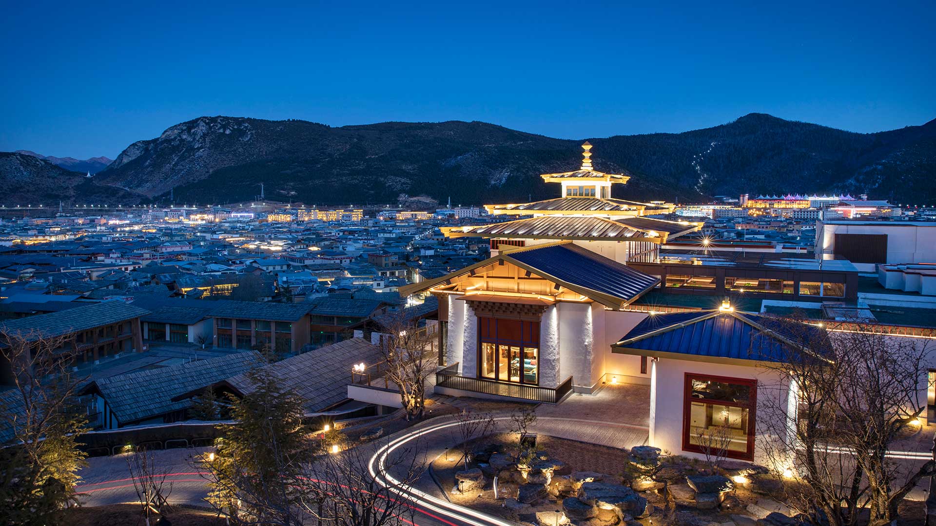 LED Lighting Projects - Hotel Indigo Diqing Moonlight City